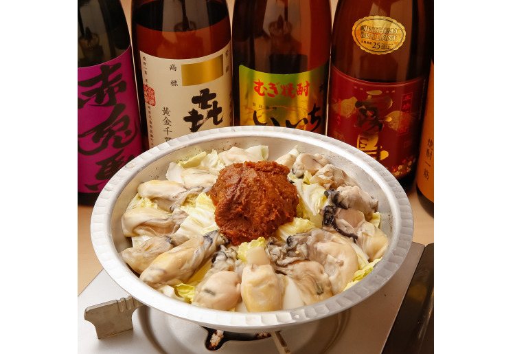 ★2H飲み放題付き★新鮮ぷりぷりの牡蠣鍋、選べる〆が付いた◆牡蠣鍋コース◆