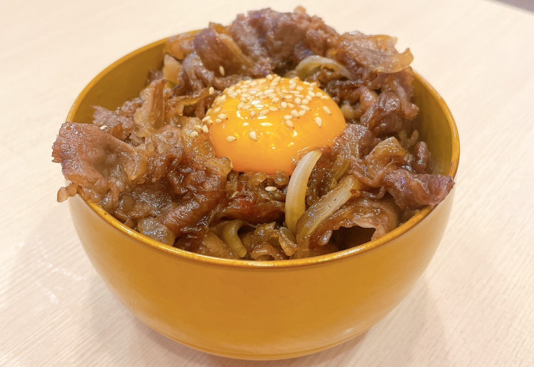 国産黒毛和牛のうしQ丼